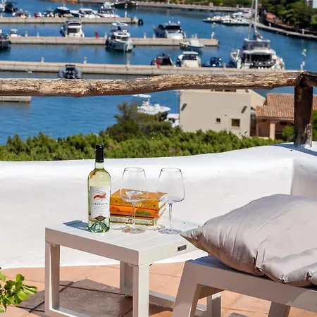 Clicksardegna In Front Of Harbour Marina - Luxury Living A