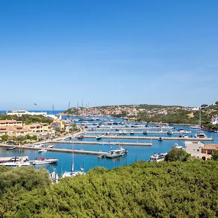 Clicksardegna In Front Of Harbour Marina - Luxury Living A Villa